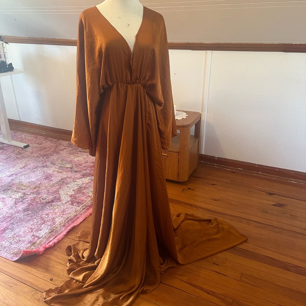 Elegant Orange Brown Maxi Photography Client Closet Maternity Friendly Dress